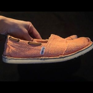 SALE! TOMS shoes, used. Size Women US8